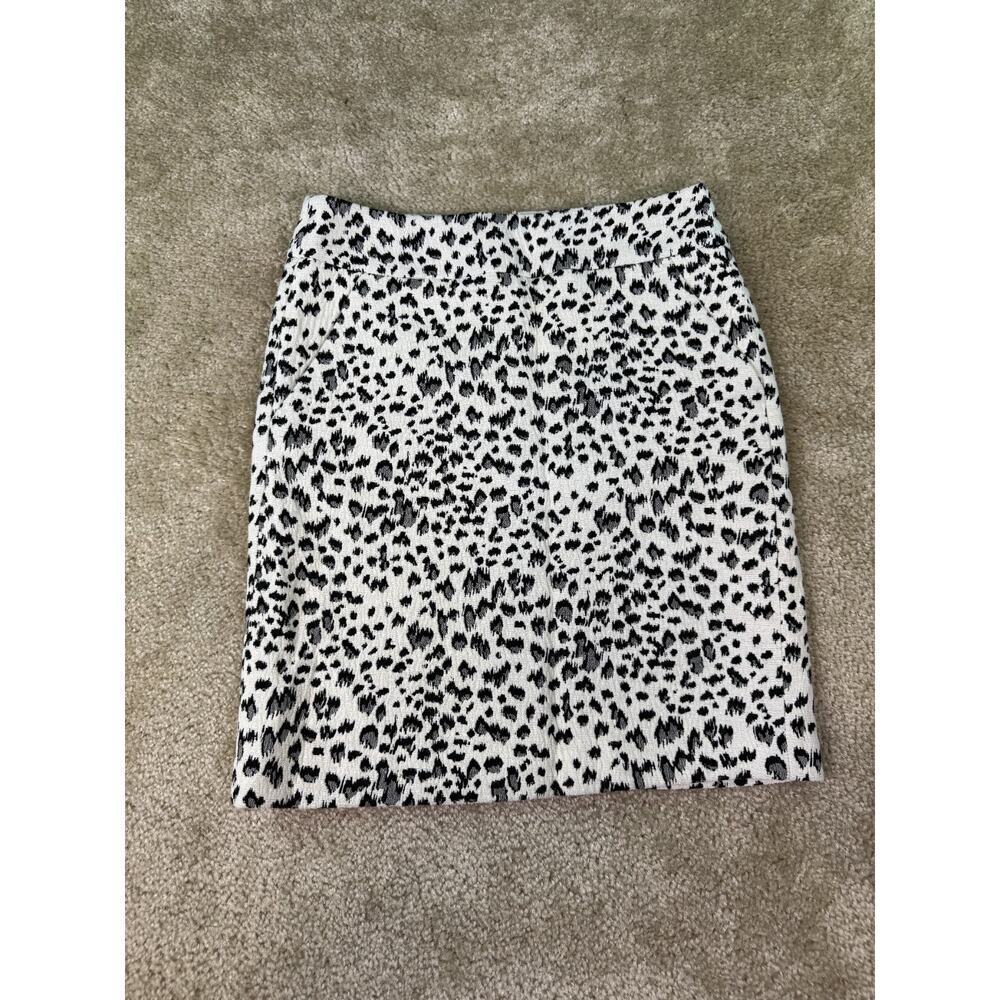 Ann Taylor LOFT Animal Print Leopard Skirt Womens Pencil Short Zip Lined XS C448